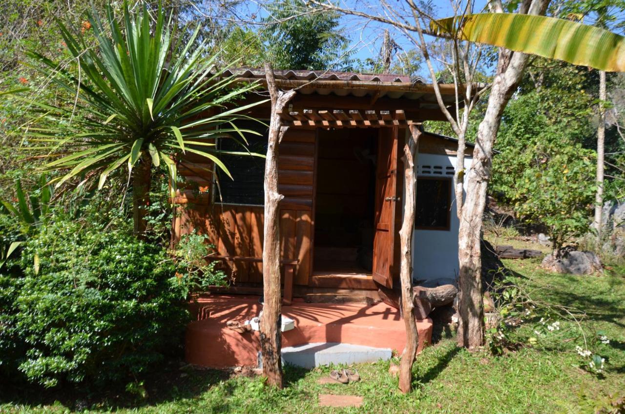 Pencave Homestay Pang Mapha Esterno foto